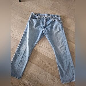 Polo Ralph Lauren Jeans Men's 40x32 RN 41381 Medium Wash Distressed Denim